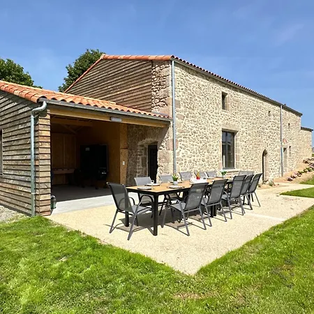Ferienhaus Les Belles Pierres, Longere De Charme Et Authentique Vue Campagne, 3 Min Puy Dufou