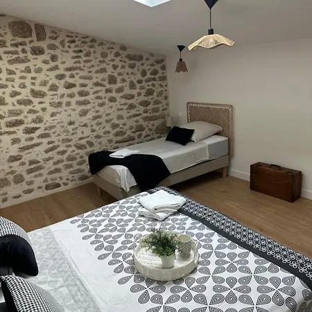 Les Belles Pierres, Longere De Charme Et Authentique Vue Campagne, 3 Min Puy Dufou Ferienhaus *